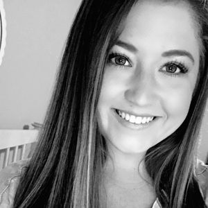 Meet your Posher, Caroline